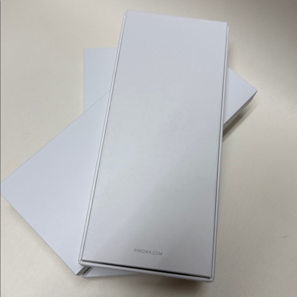3 NEW RIMOWA White Box - Picture 6 of 8